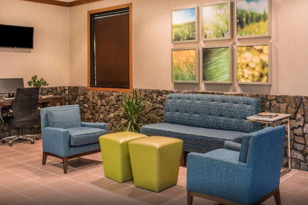 Days Inn By Wyndham South Hill Esterno foto
